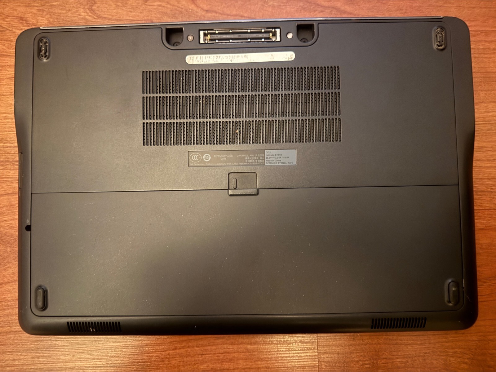 Dell Latitude E7240 i5-4300@1.9Ghz 4Gb 256ssd Fair battery (read description)