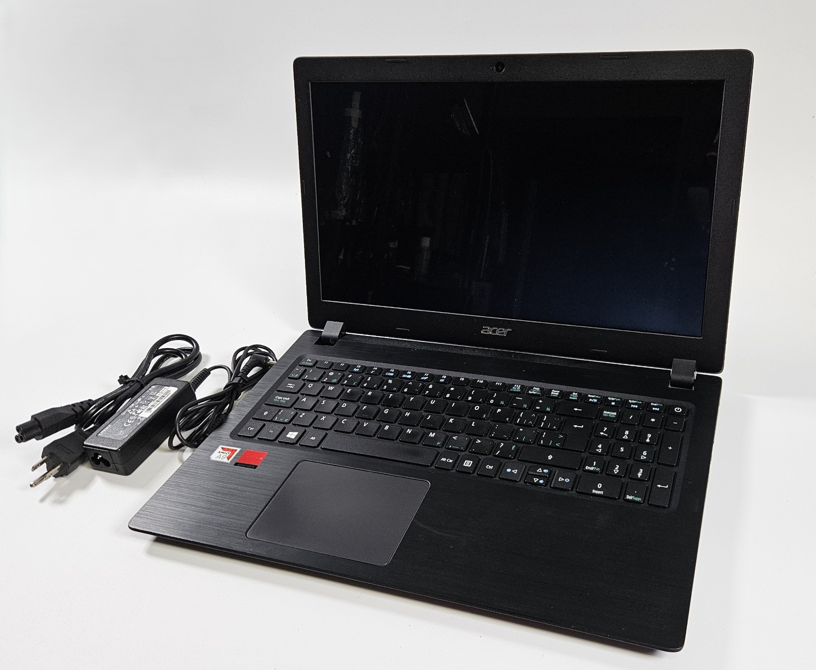 Acer Aspire A315-21-99ES 15.6″ Laptop AMD A9 128GB SSD 4GB RAM NO OS Bad Battery