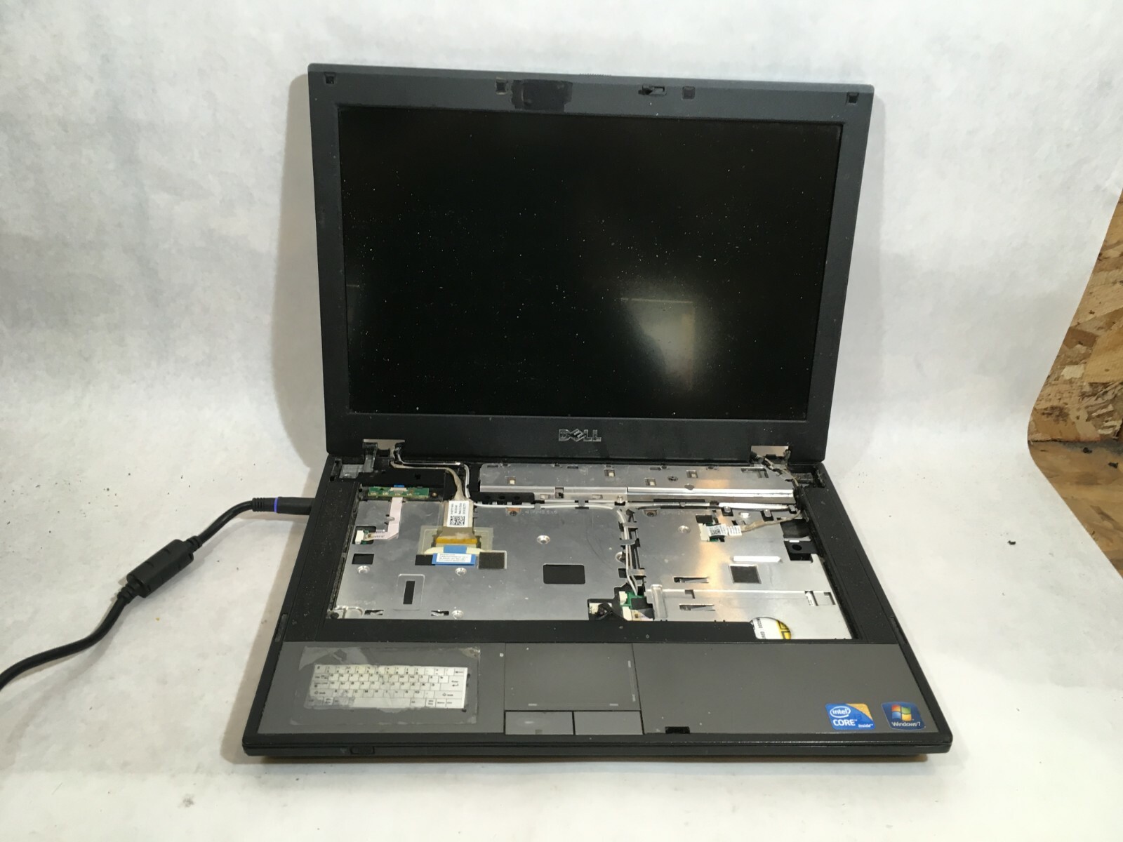 Dell Latitude E5410 Core i3 Power Dead For Parts or Repair- FT
