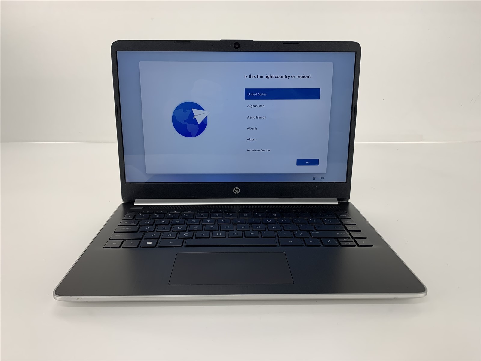 HP Laptop 14-dq1033cl Intel i3-1005G1 1,20Ghz 16GB RAM 128GB NVMe M.2 SSD Win11