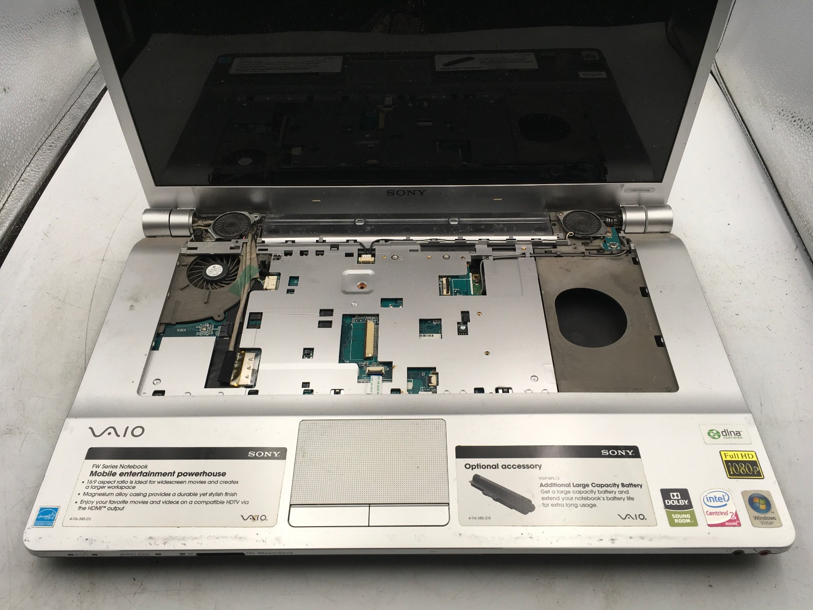 SONY VAIO PCG 3B2L – FOR PARTS/REPAIR – INTEL CORE 2 DUO P8400 – NO RAM -READ-BB