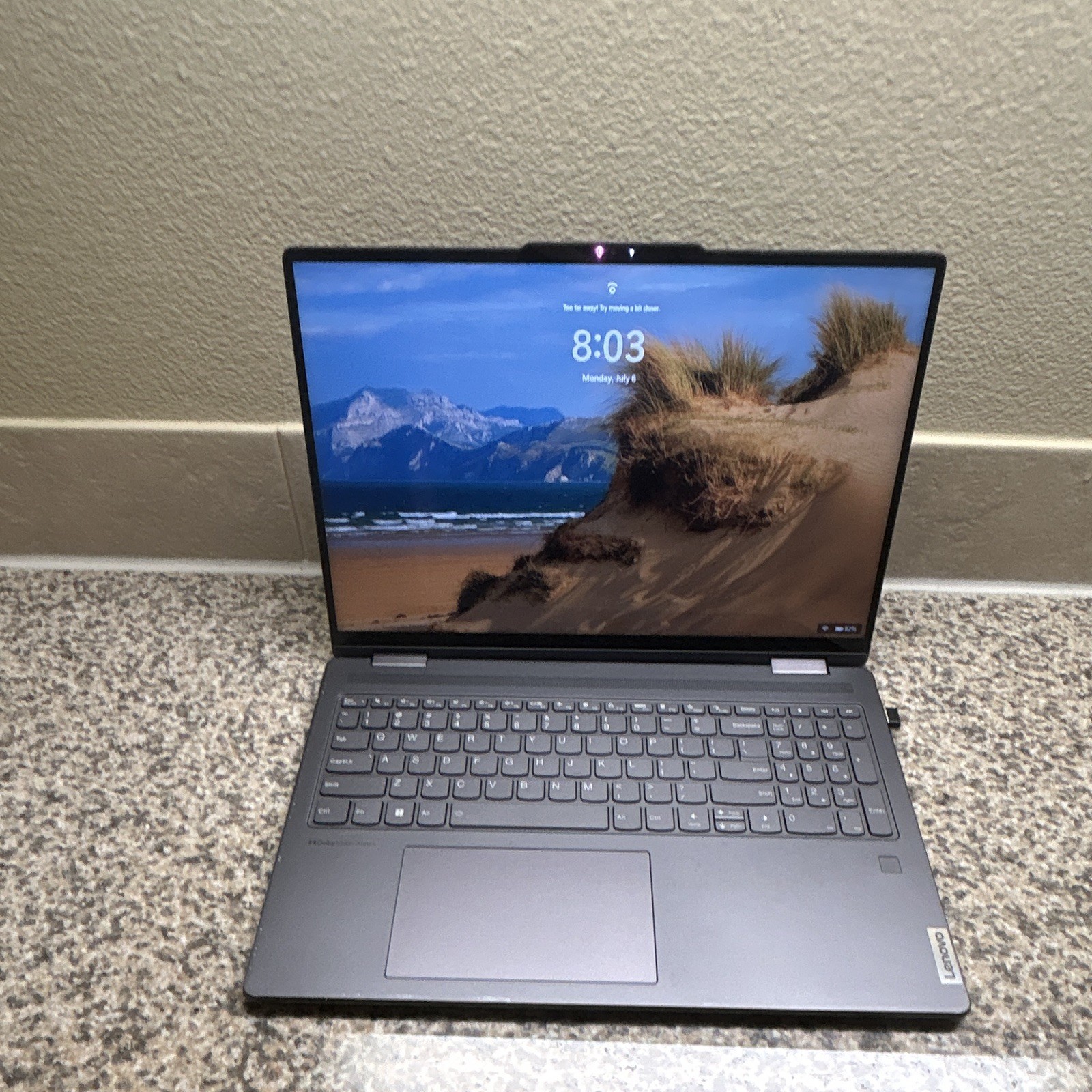 Lenovo Yoga 15.6″ i7 16GB 512GB 1920×1200