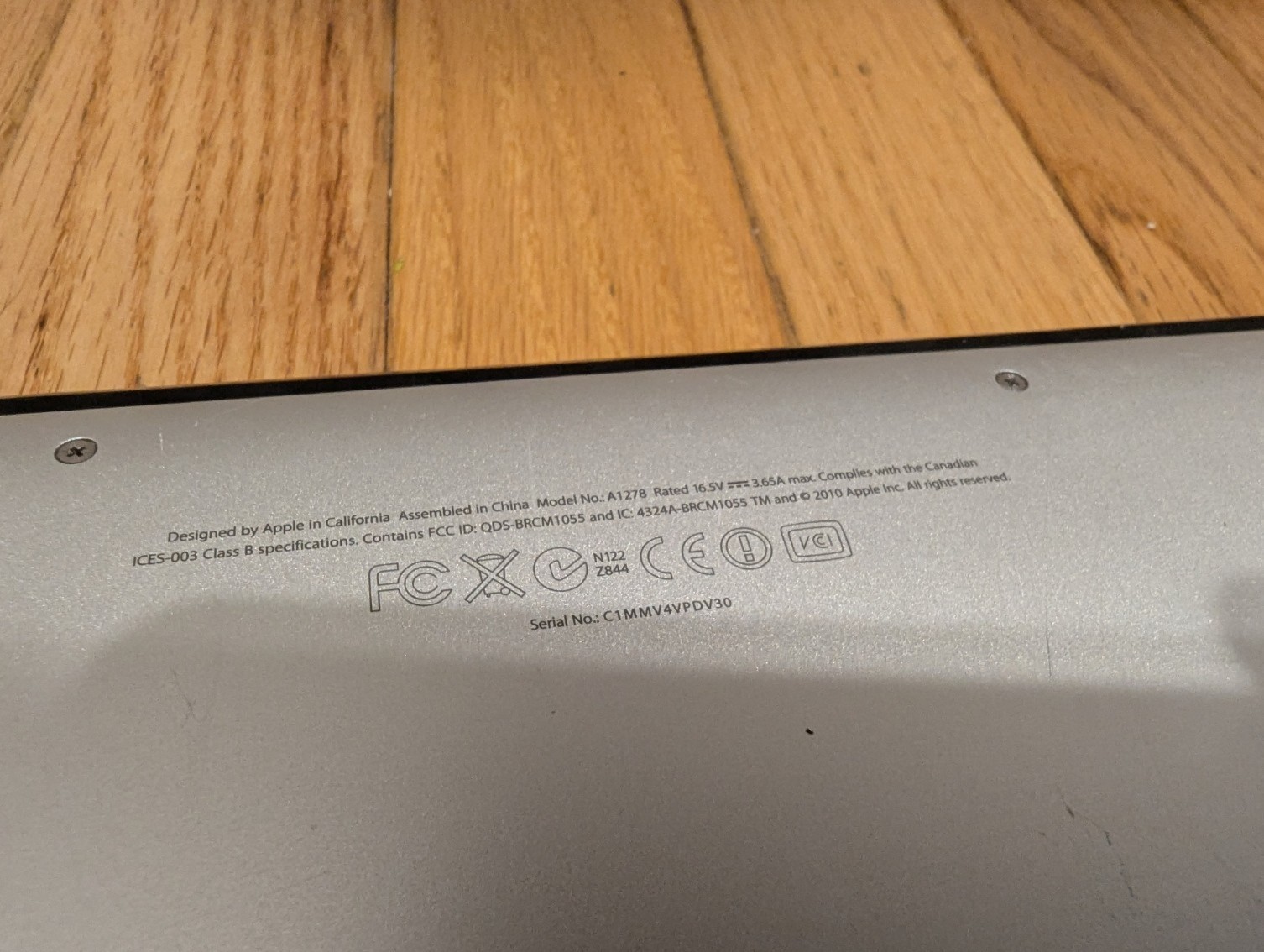 Apple Macbook pros from 2012-2017 3 units for parts not working