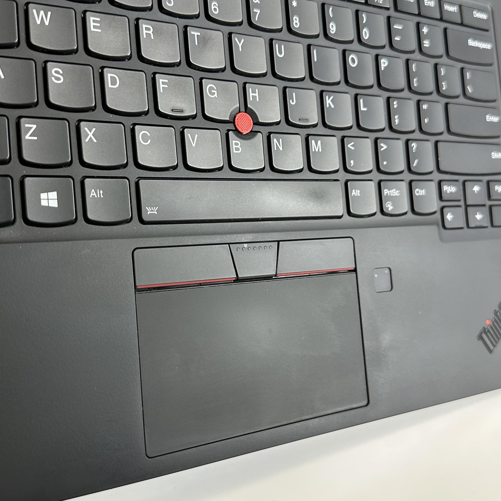 Lenovo ThinkPad X1 Carbon Gen 8 14 FHD i5-10210U 1.60GHz 8GB 256GB SSD Good