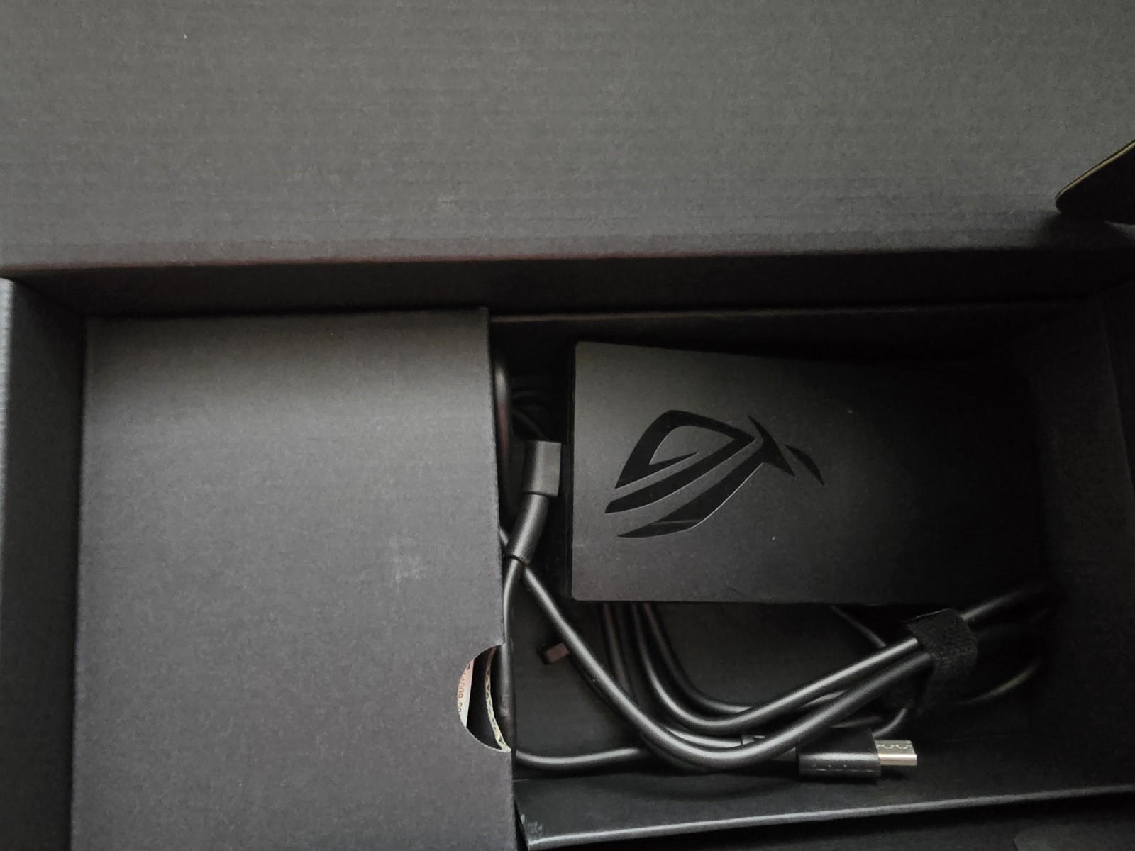 ASUS ROG Zephyrus G14 OLED Ryzen AI 9 HX 370 32GB 2TB RTX 5070 Ti Gray Laptop