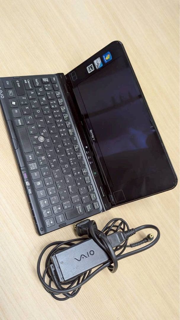 SONY VAIO Type P VPCP11AKJ 2.13GHz SSD 128GB RAM 2GB Windows 7