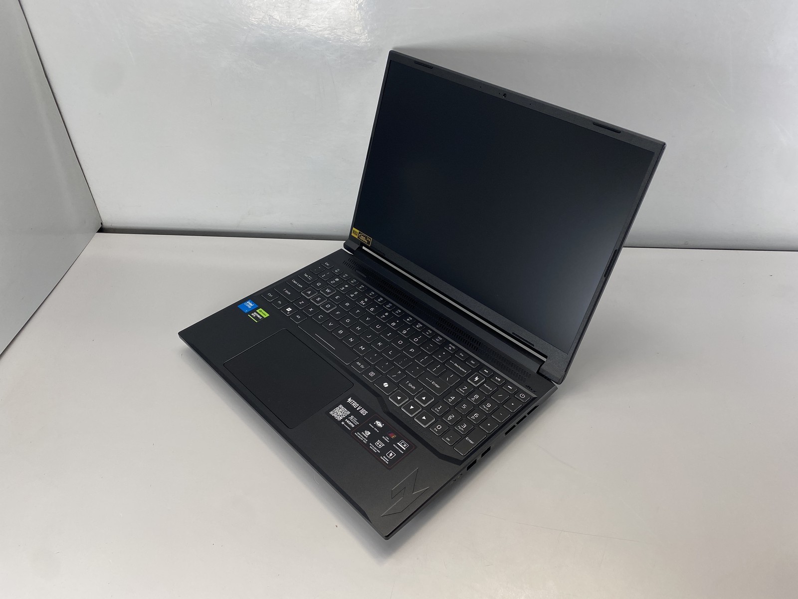 Acer Laptop Nitro ANV16S-71 16″ Intel Core 7 240H 512GB RTX 5060- Black