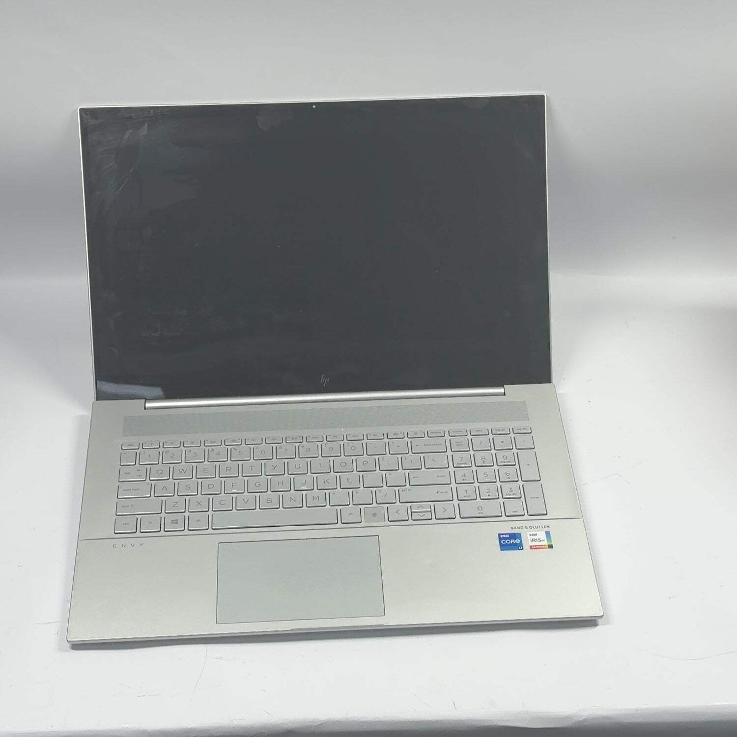 HP Envy 17M-CH0013DX 17.3″ i7-1165G7 2.8GHz 12GB RAM 512GB