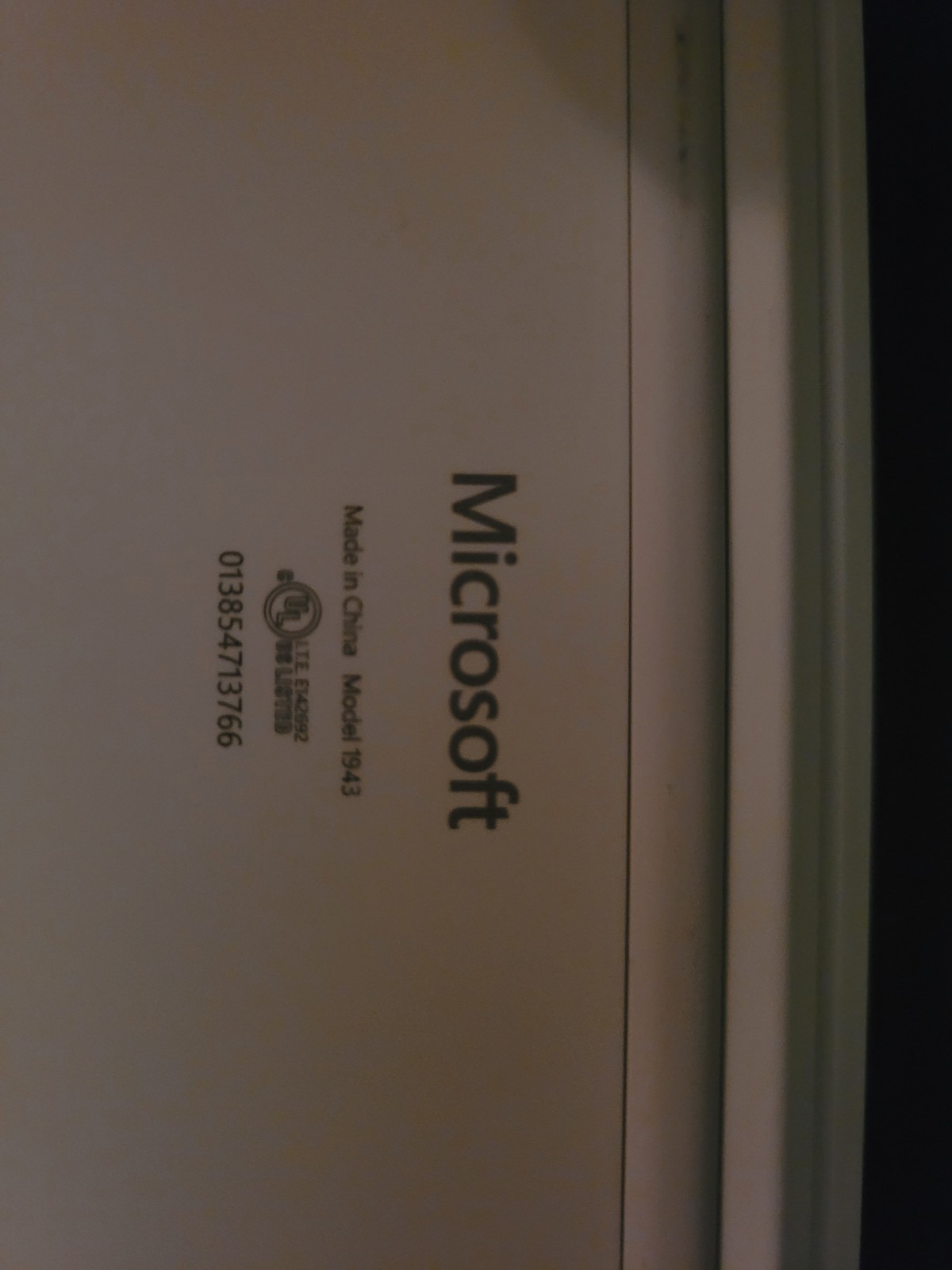 🖥️ Microsoft Surface Laptop Go