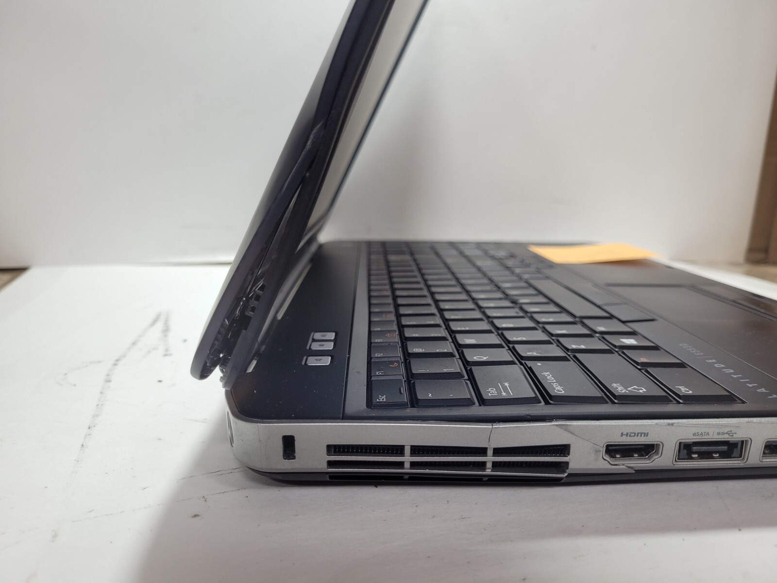 Dell latitude E5530 w/i5-3320M, 4GB RAM Laptop for Parts/Repair #0237