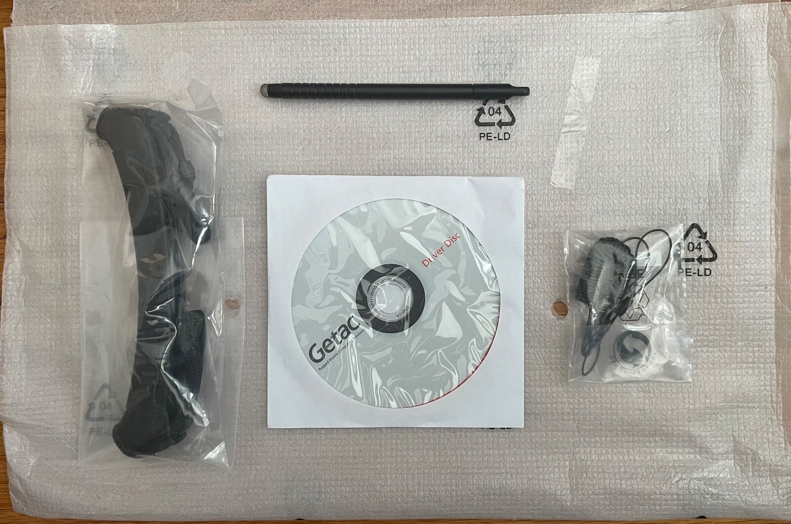 Getac v110 Intel Core i5-5200U 8GB RAM 128GB SSD ( LOW operating of 3-4 Hours!)