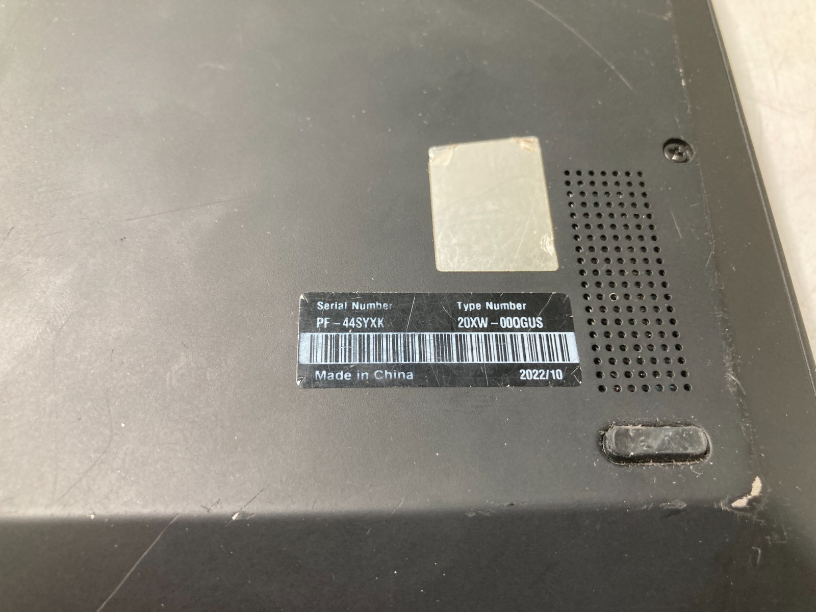 Lenovo ThinkPad Carbon Gen9 i7-1145G7 16GB No HDD Bad Speakers & Trackpad *Parts