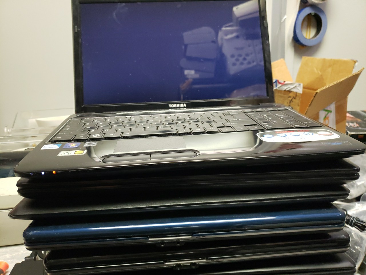 Toshiba Satellite L655-s5061 2 CORE 4GB RAM WITH Battery READ AD FREE SHIP