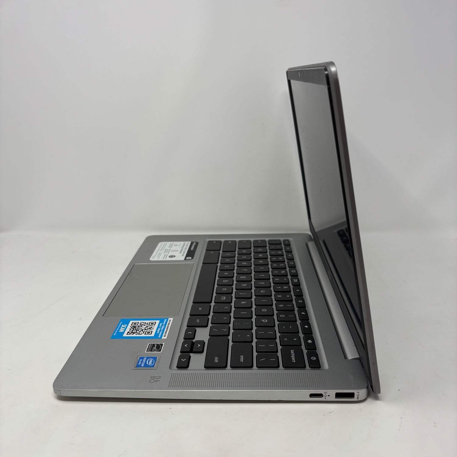 Broken HP Chromebook 14A-NA0031WM 14″ Pentium Silver N5000 4GB RAM 64GB SSD