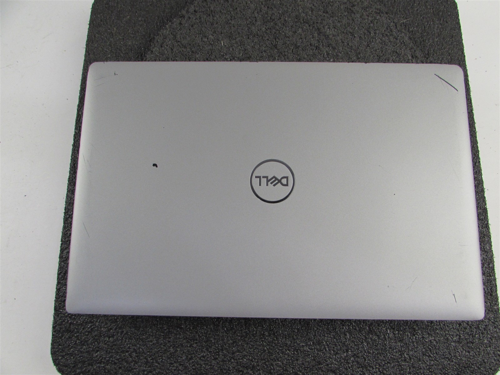 DELL LATITUDE 5531 1920X1080 FHD I7-12800H (14 CORES 1TB SSD 32GB RAM NO O.S/BAT