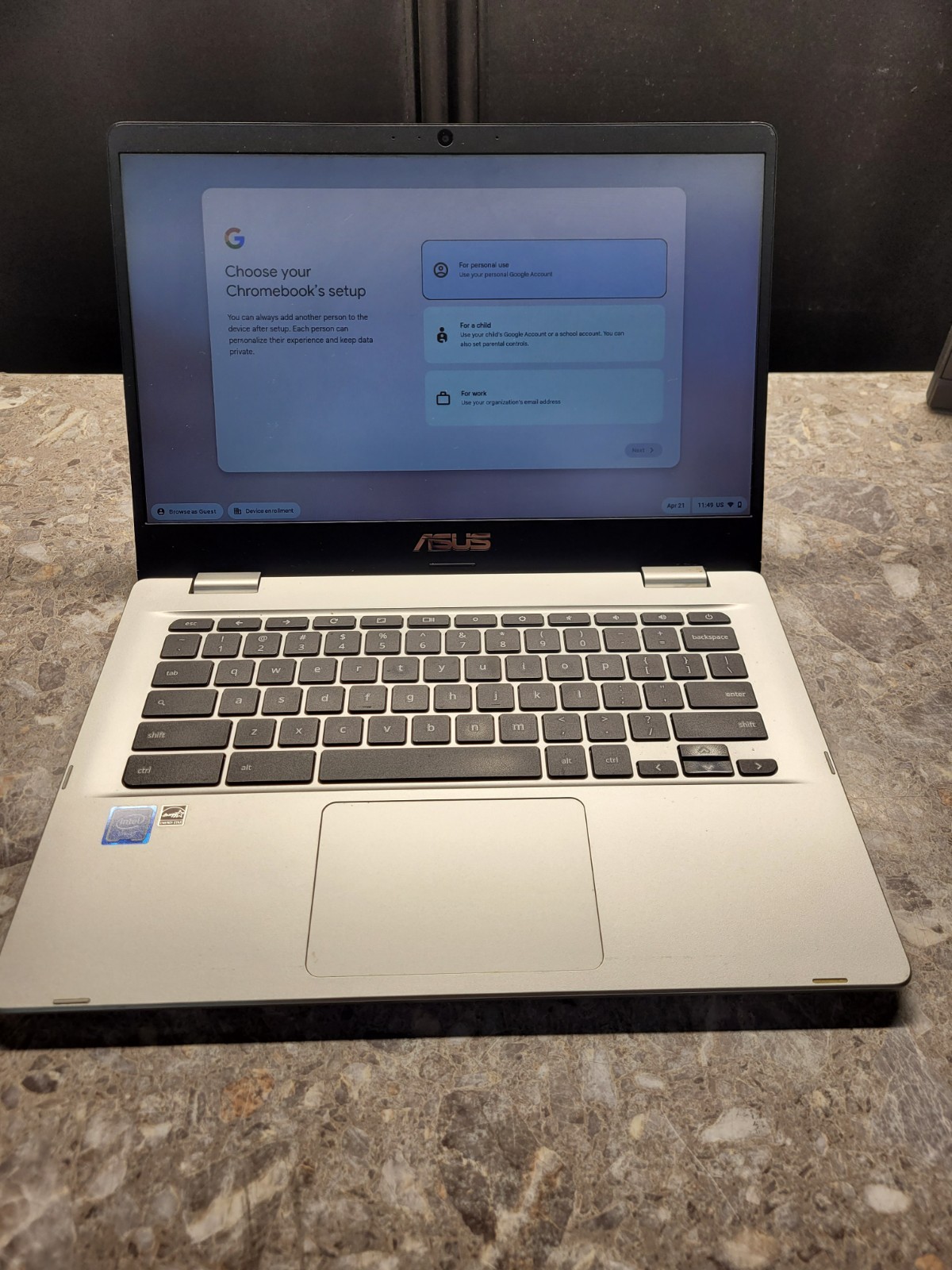 ASUS Chromebook Intel Model 7265D2W-14-inch 4GB 32GB HD Non-Touch,Silver C423N