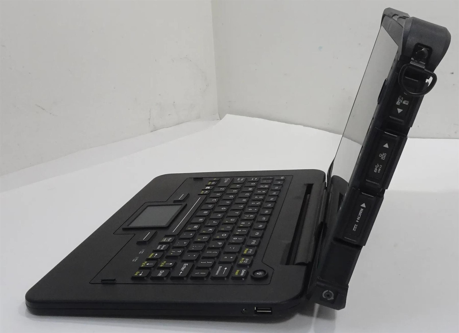 DURABOOK U11I Rugged 11.6″ Core i5-10210Y 1.0GHz 16GB No SSD Touch Screen