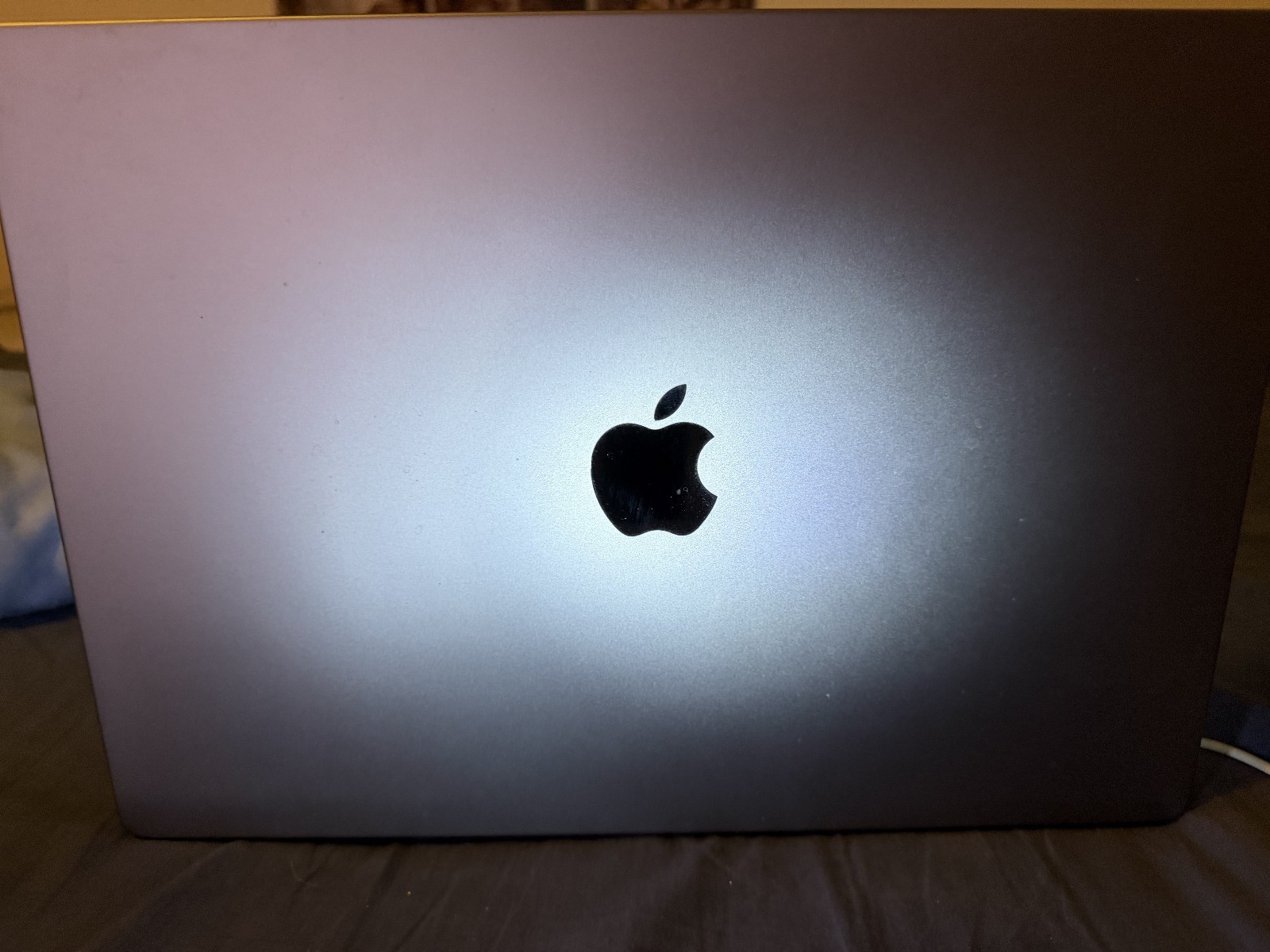 Apple MacBook Pro (2021) 16″ M1 Pro 16GB RAM 512GB SSD Space Grey – Excelent