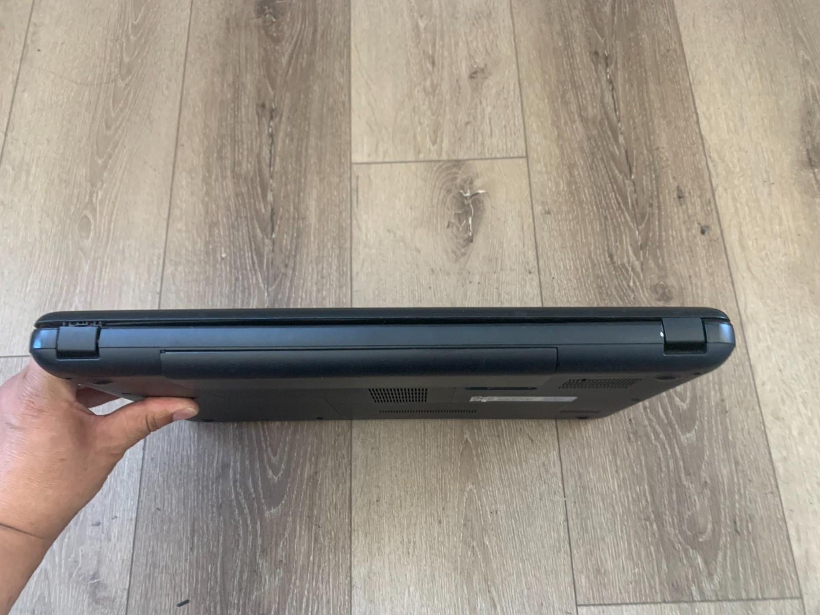 Compaq Presario CQ57 15.6″ AMD C-50 1.00Ghz 2GB RAM 120GB HDD Win 10 Pro
