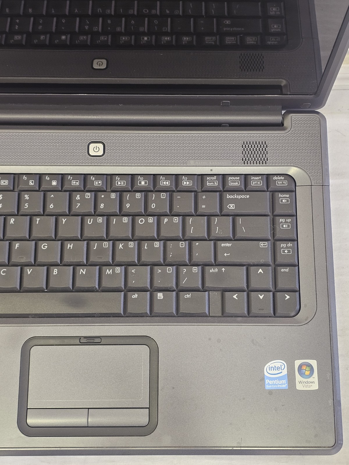 Compaq HSTNN-C17C Laptop – Intel Pentium T2330 – 1GB RAM – 120GB HDD Windows 10