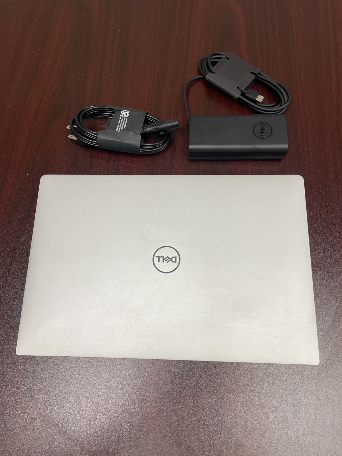 Dell XPS 13 9380 13.3” i5-8365U 16GB RAM 256GB SSD Win11 Pro w/Charger