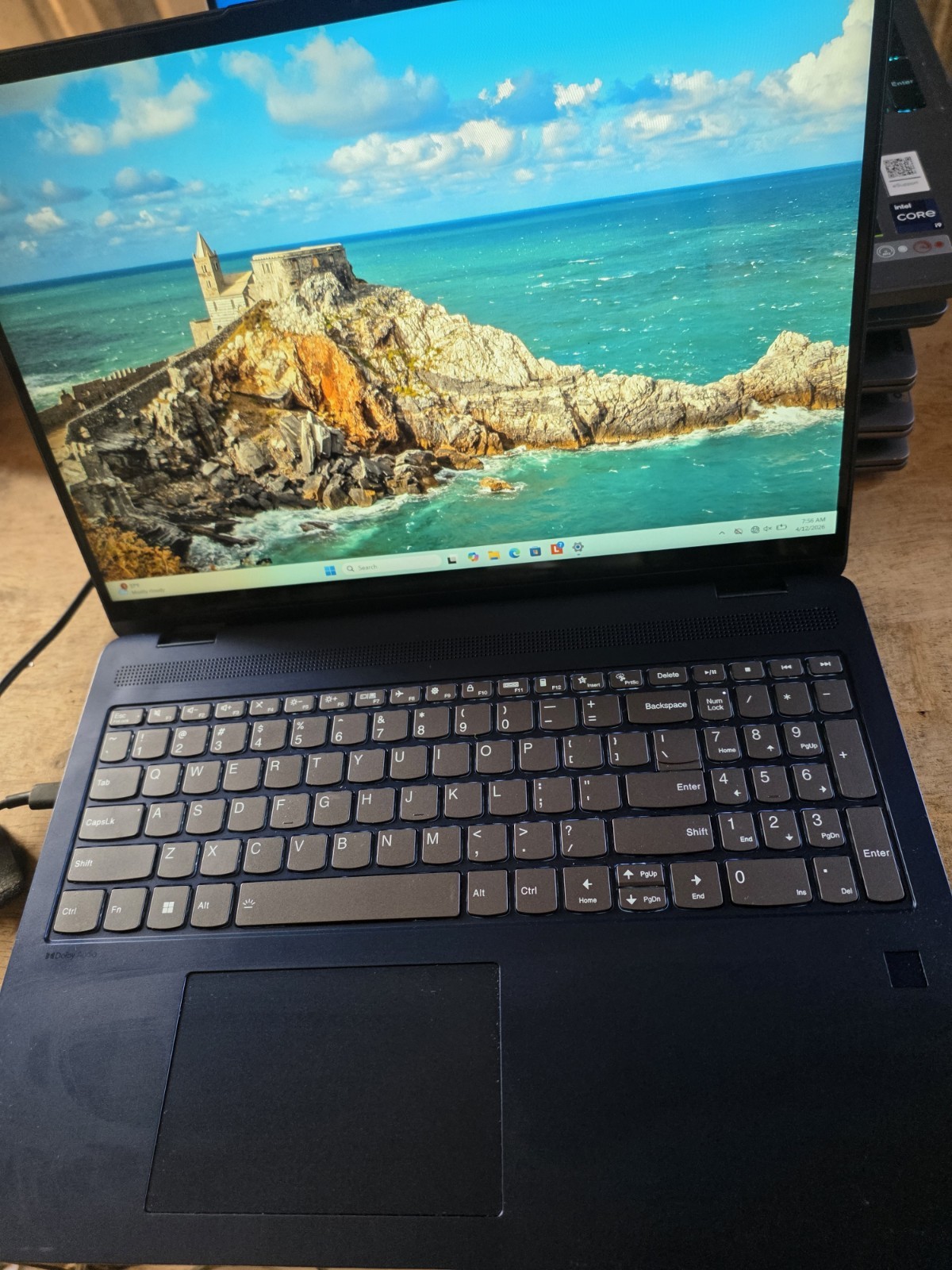 Lenovo IdeaPad Flex 5 16IRU8 16″ (512GB SSD, Intel Core i7 13th Gen., Good