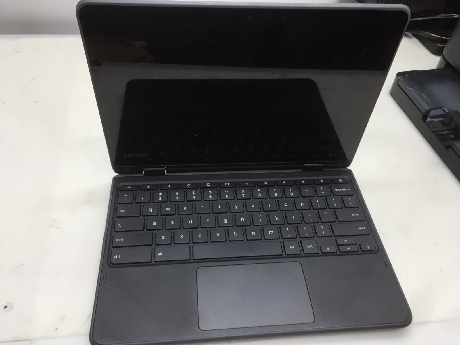 Lenovo N23 Yoga Touchscreen Chromebook 11.6″ 4GB 32gb SSD **See Description**