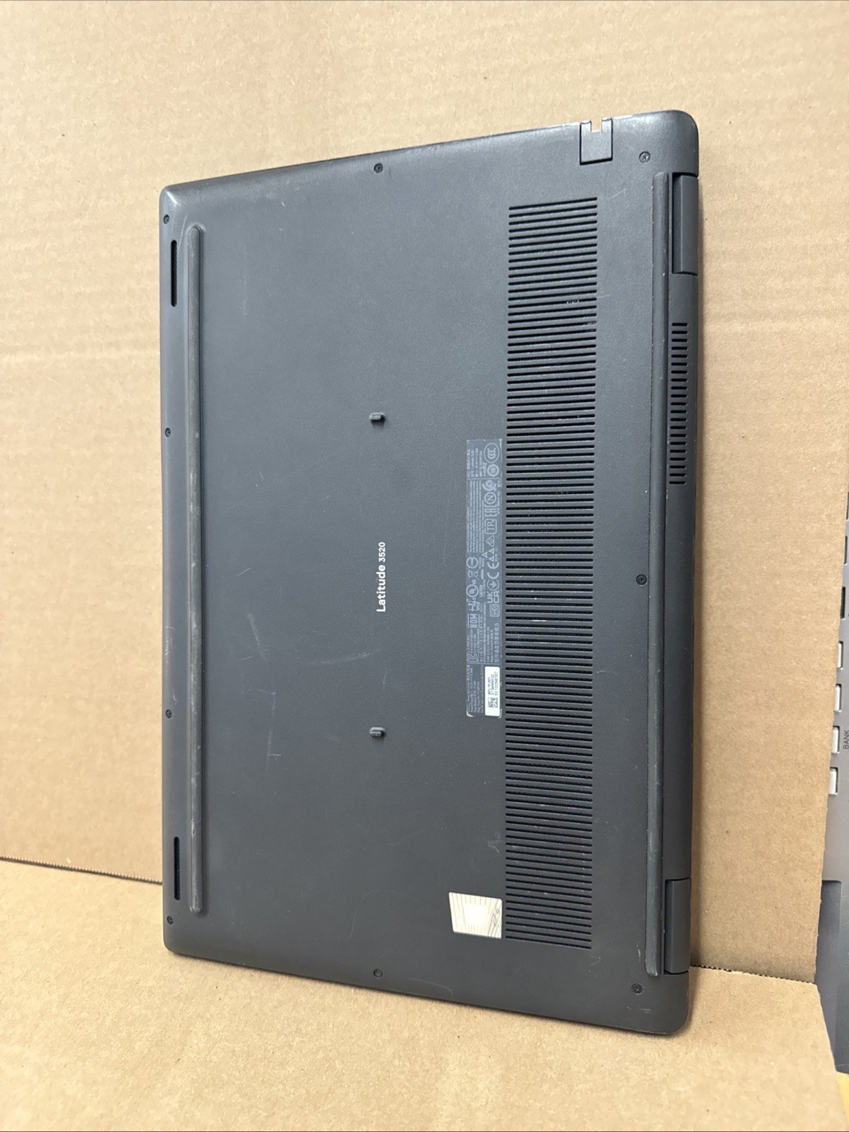 Dell Latitude 3520 i5-1135G7, 8GB Ram, 256GB SSD, W10P