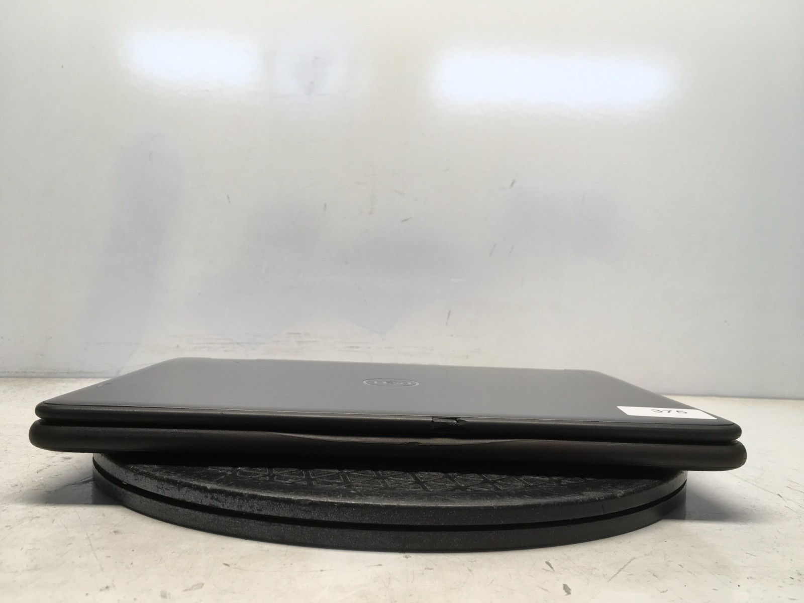 Dell Latitude 3190 2-In-1 Intel Celeron N4100 1.1GHz 4 GB NO HDD BIOS locked