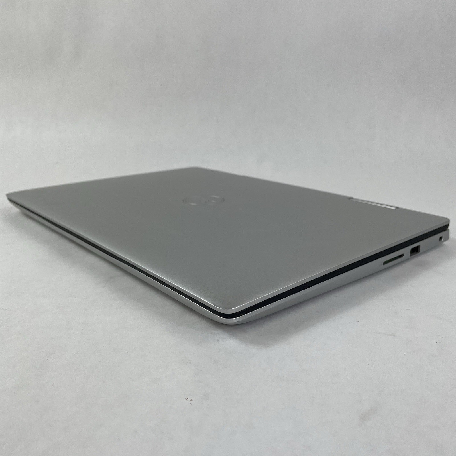 Dell Inspiron 5485 201 14″ Ryzen 5 3500U 3.7GHz 8GB RAM No SSD/OS/AC/Batt – READ