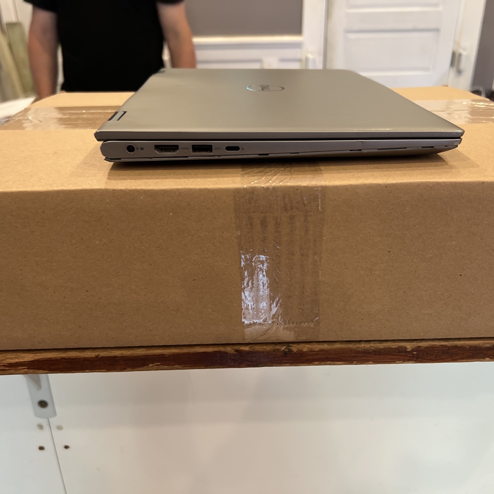 Dell Inspiron 5400 2-in-1, For Parts Or Repair
