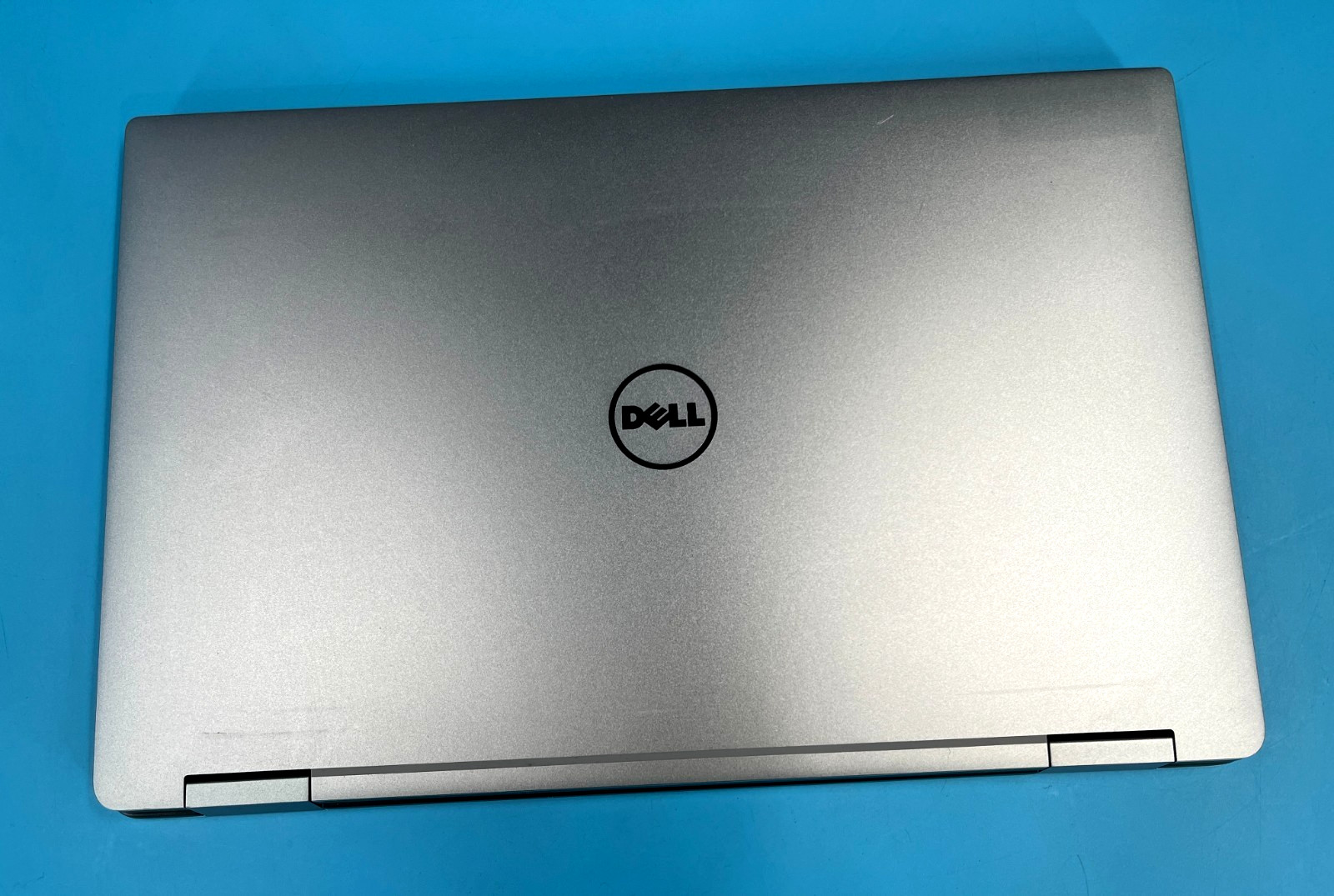 Dell XPS 13 9365 2-in-1 13.3″ FHD i5-7Y57 1.2GHz 8GB RAM NO SSD/OS/CORD BH=82%