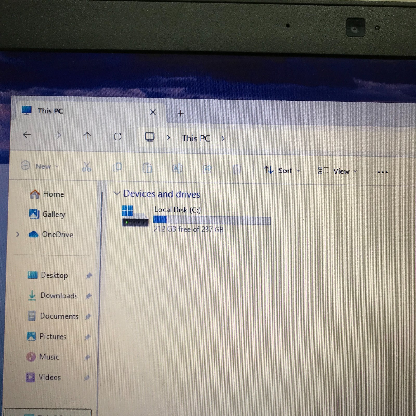 Dell Latitude 5480 14″ i5-6300U 2.40GHz 8GB RAM 256GB SSD (Windows 11 Pro)
