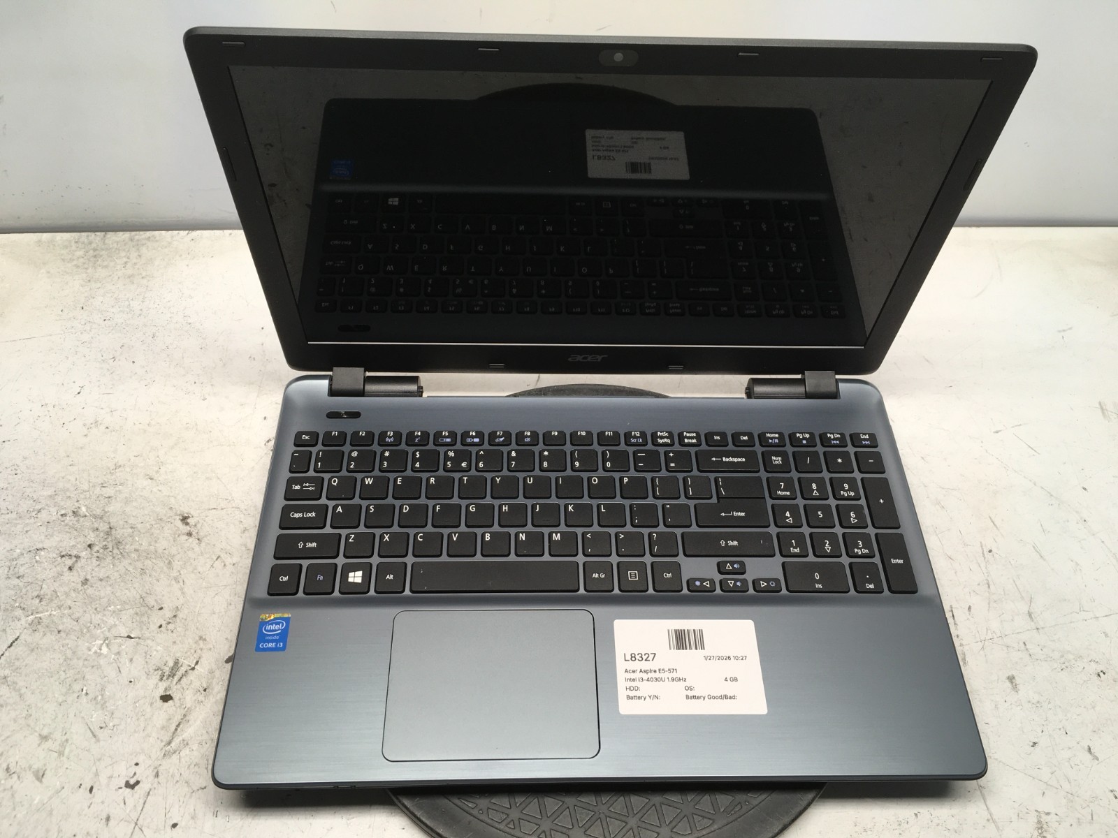 Acer Aspire E5-571 Intel i3-4030U 1.9GHz 4 GB NO HDD