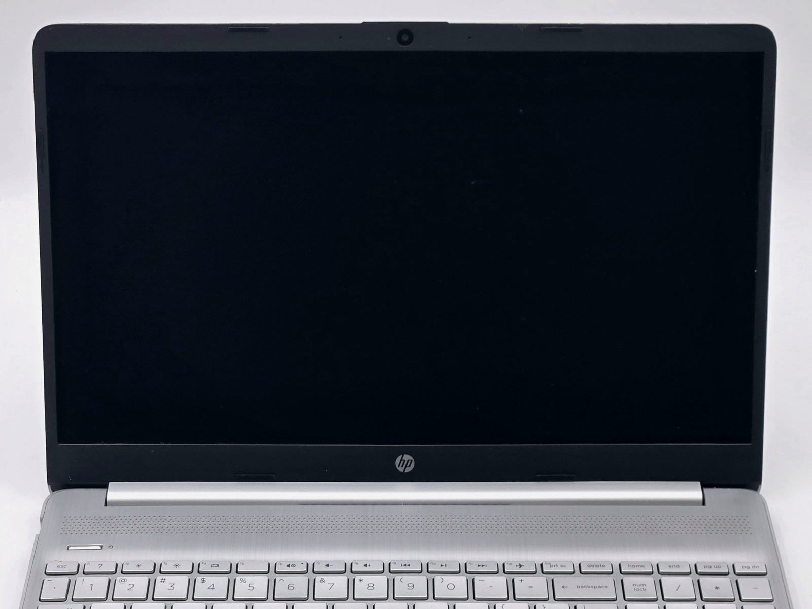 HP Laptop 15-dy2073dx 15″ FHD Touch I7-1165G7 512GB SSD 16GB W11 Webcam