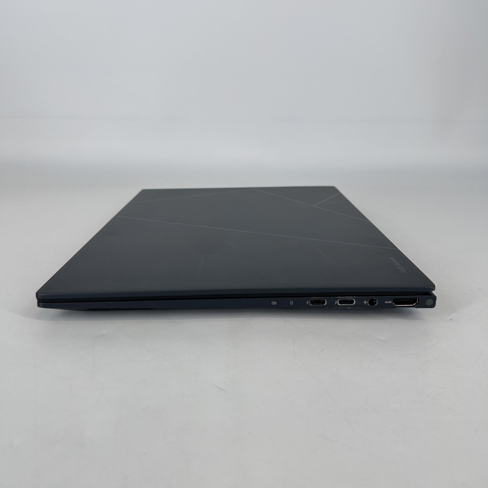 Asus Zenbook 14X QHD+ TOUCH 2.4 GHz i7-13700H 16GB 512GB SSD Good
