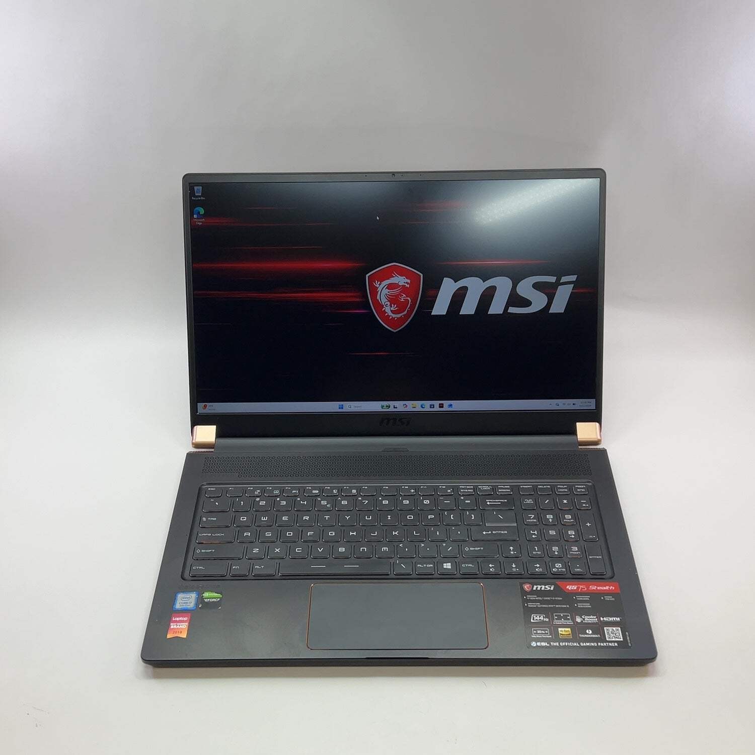 MSI Stealth GS75 17.3″ i7-9750H 2.2GHz 16GB RAM 1TB SSD GeForce RTX 2070 Max-Q