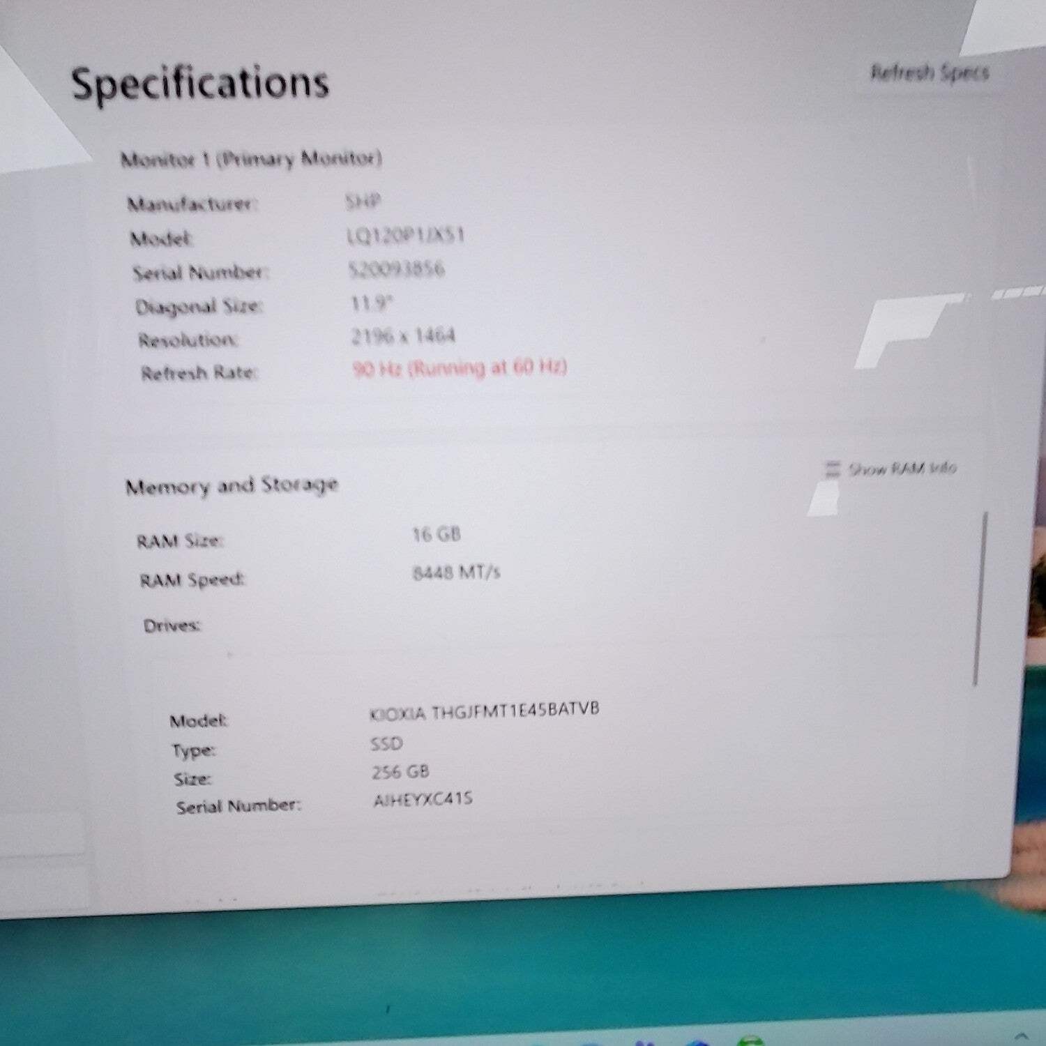 Microsoft Surface Pro 2109 12″ Snapdragon X Plus 3.3GHz 16GB RAM 256GB SSD