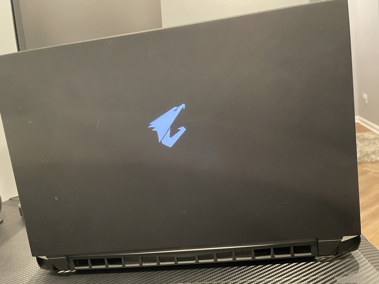 Aorus 17G XC (3070, i7 10870H, 300 HZ, 32 GB RAM, 512 GB SSD)