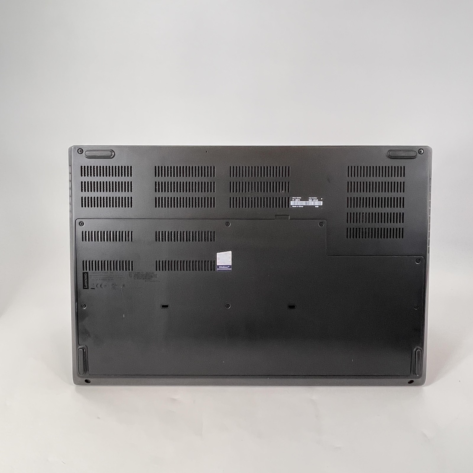Lenovo ThinkPad P73 17.3 FHD i7-9750H 2.60GHz 16GB 512GB SSD Quadro P620 Good