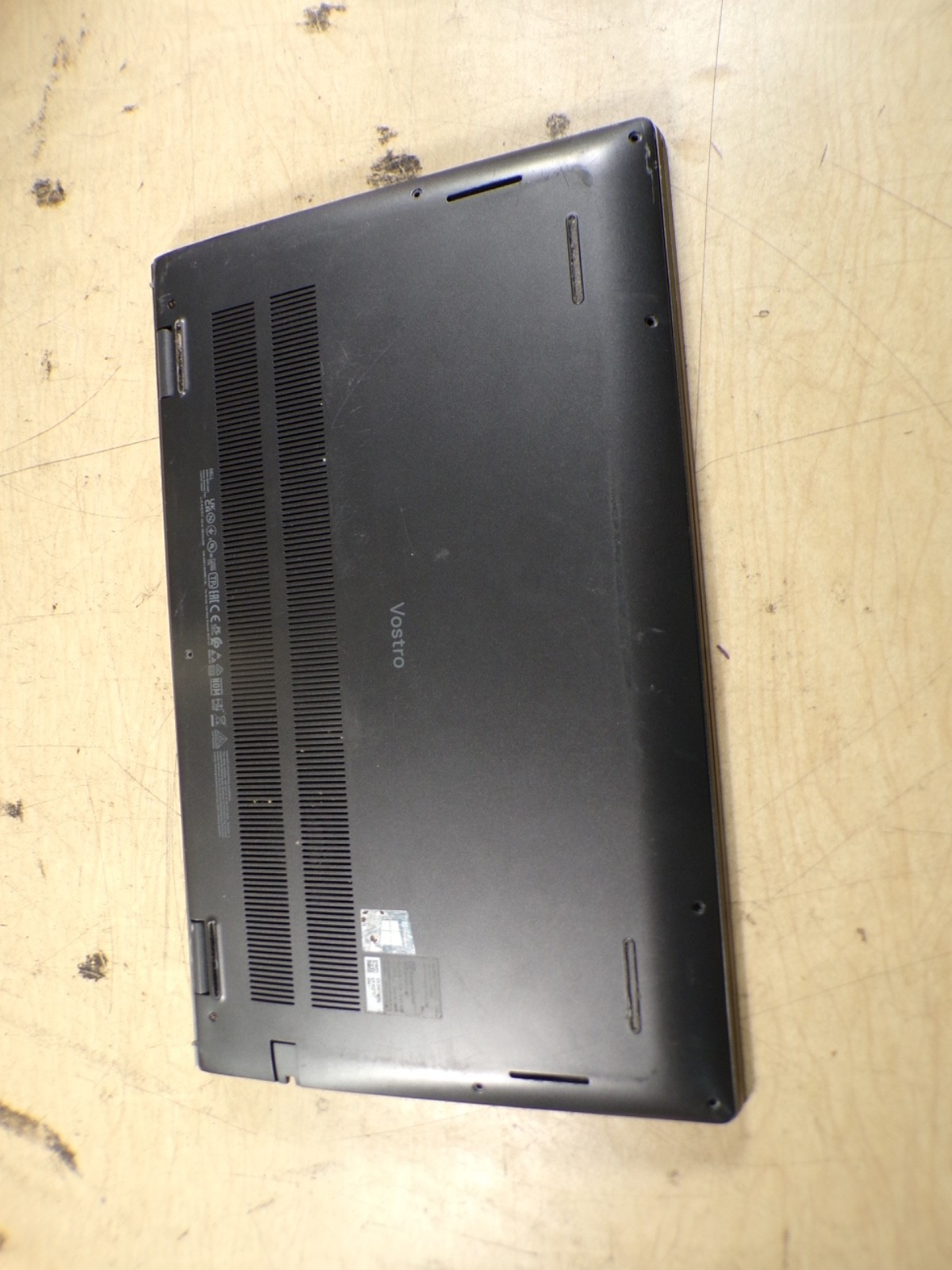 DELL VOSTRO I5 5510 INTEL CORE I5-11320H 8GB RAM