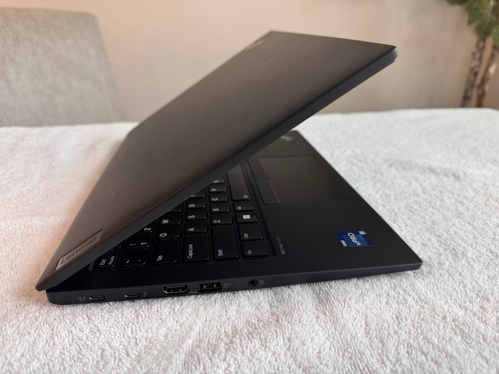 Lenovo ThinkPad T14s Gen 4 i7-1365U 32GB RAM 512GB SSD Windows 11 Pro