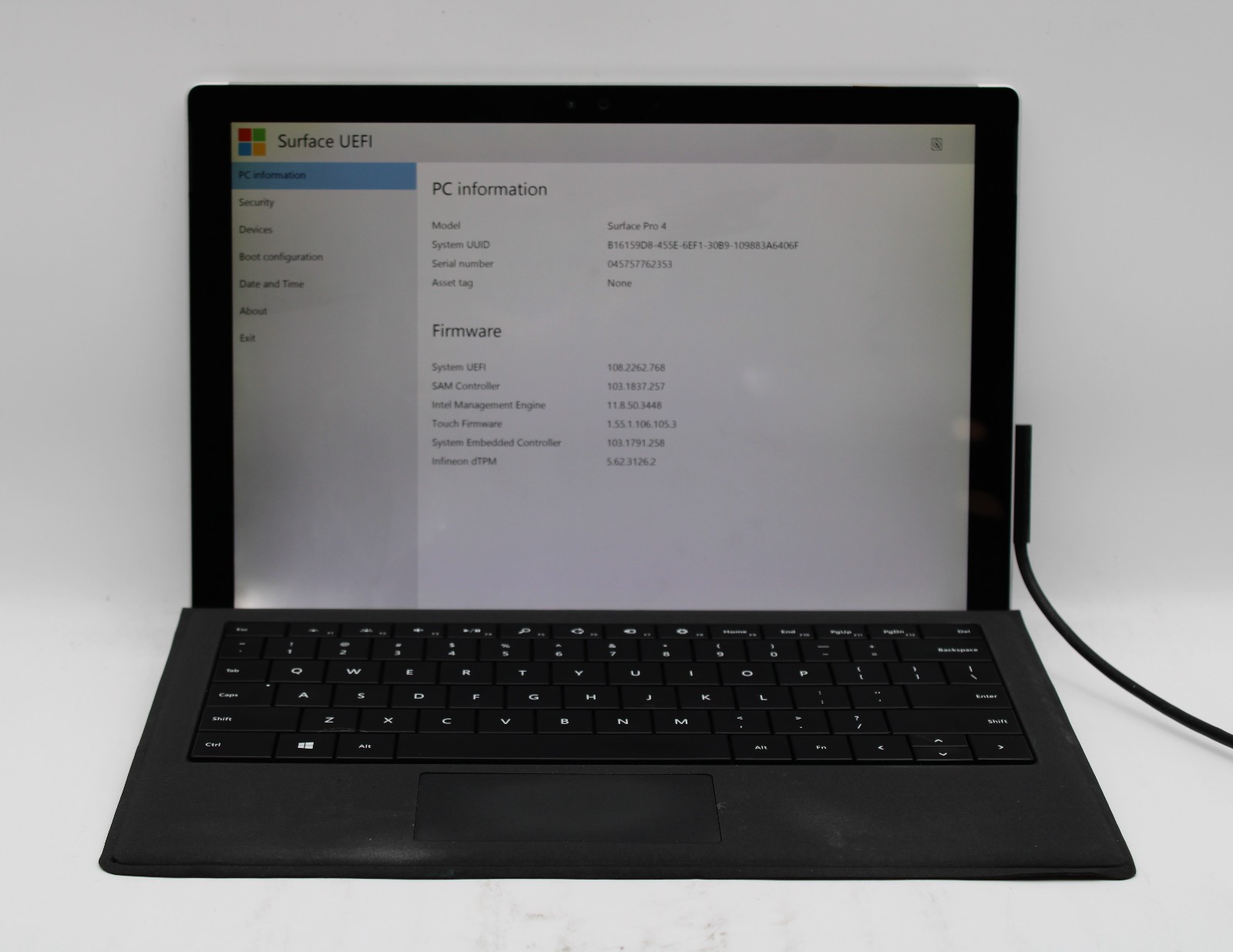 Microsoft Surface Pro 4 1724 @ 2.4 GHz i5-6300U 4GB RAM 128GB SSD No OS