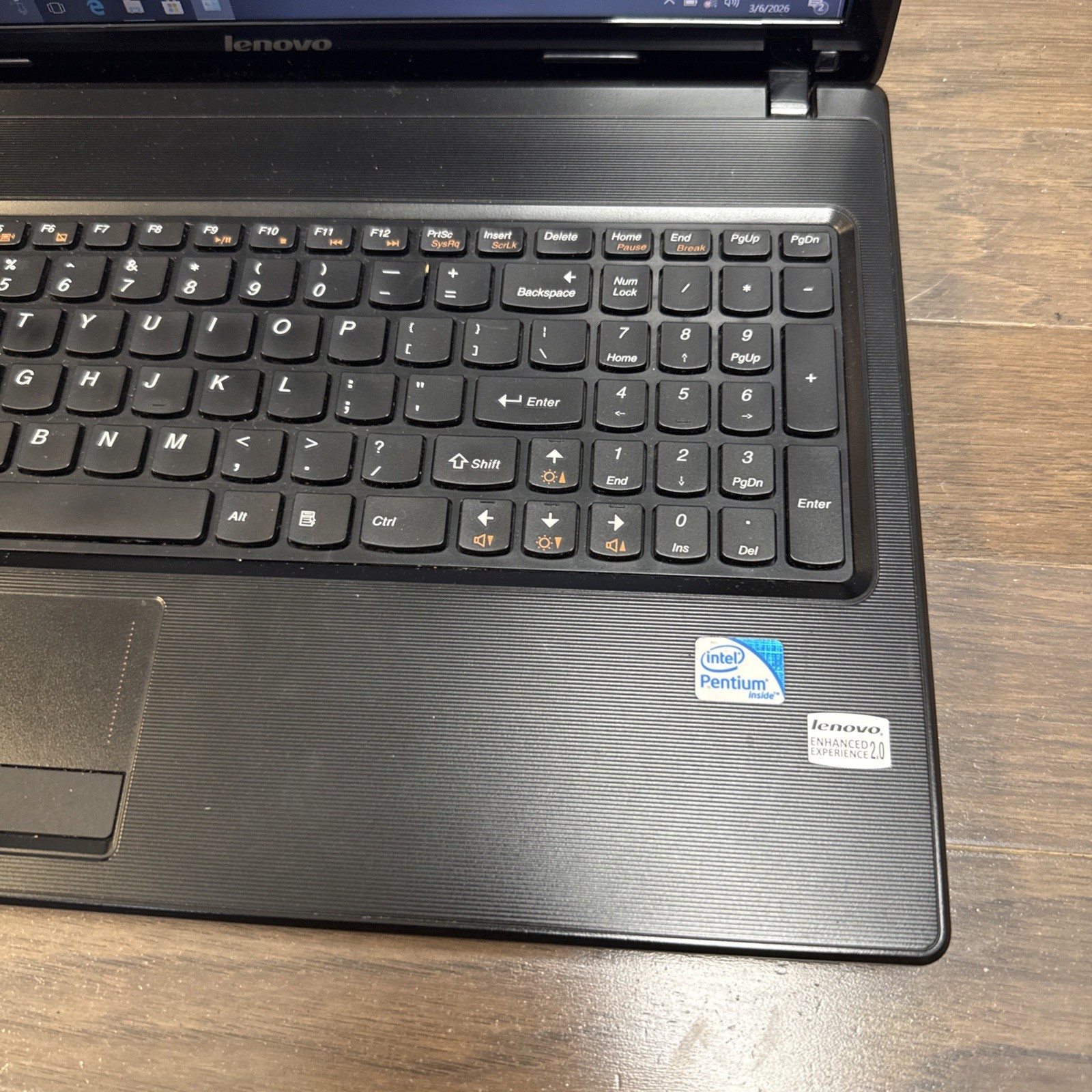 LENOVO G570-4334 PINTIUM B940@2.0GHZ 4GB RAM 256GB SSD WINDOWS 10