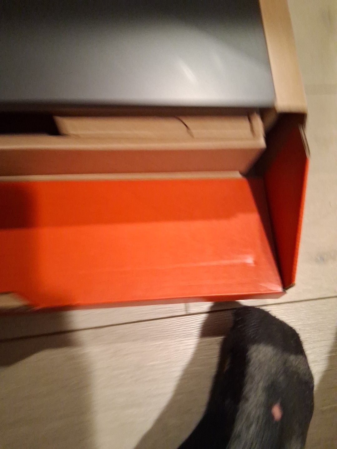 ROG Stri G18 2.5k 240Hz Gaming Laptop- AMD Ryzen 9 7940HX 16GB Ram-Nvidia RTX