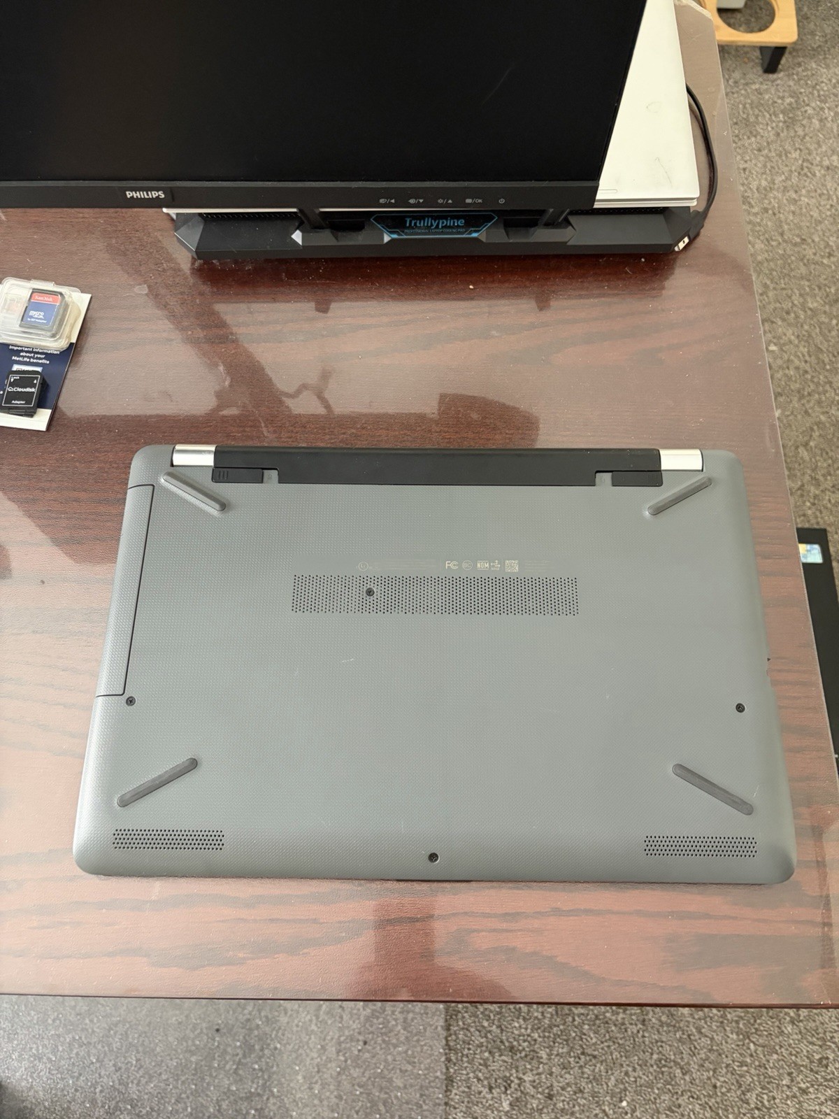 HP 15-bw0xx 15.6in Laptop AMD A12-9720P 8GB 1TB HDD Touch Win10 Gray AC