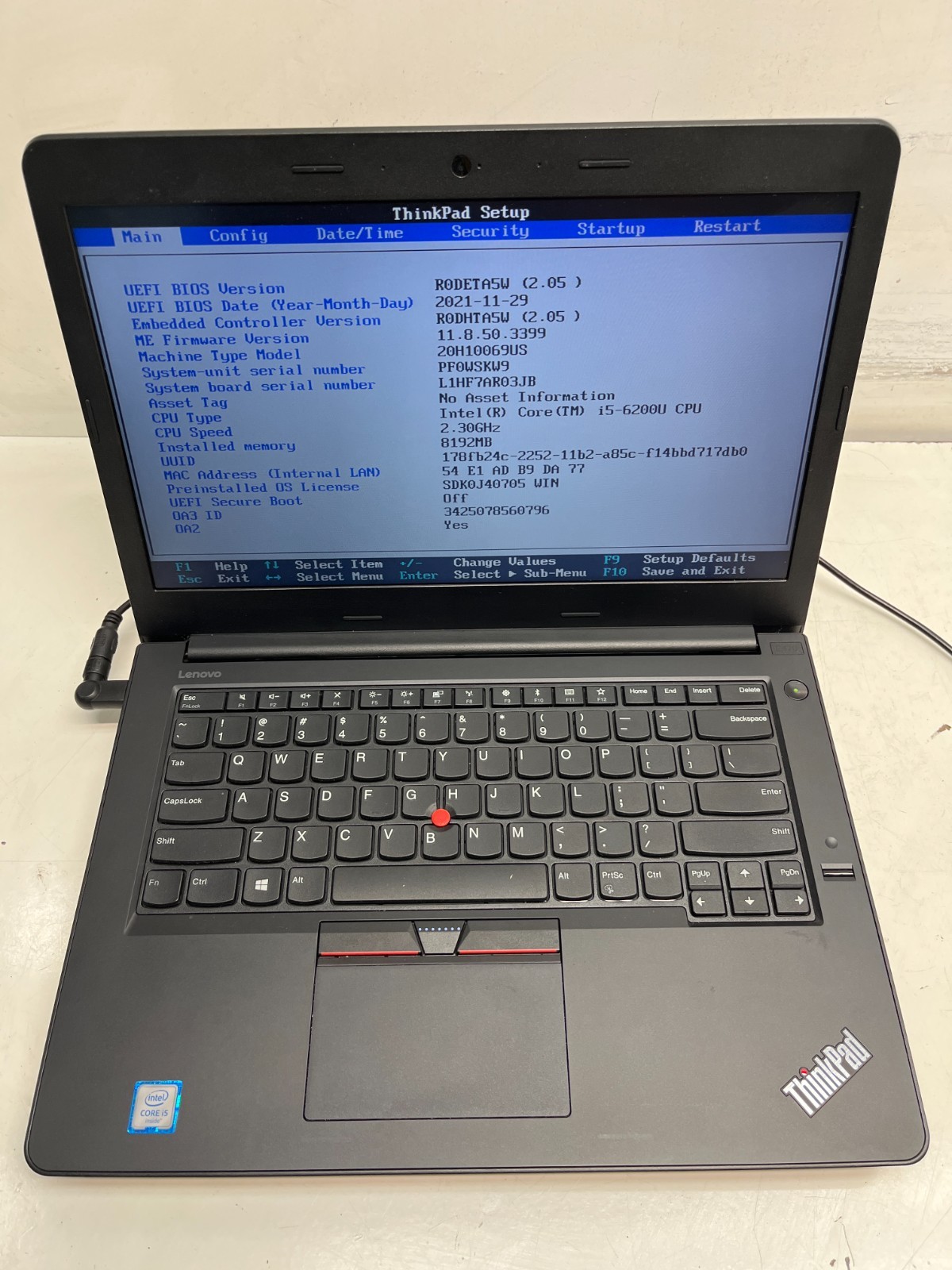 Lenovo ThinkPad E470 Intel Core i5-6200U 2.30GHz 8GB NO HDD