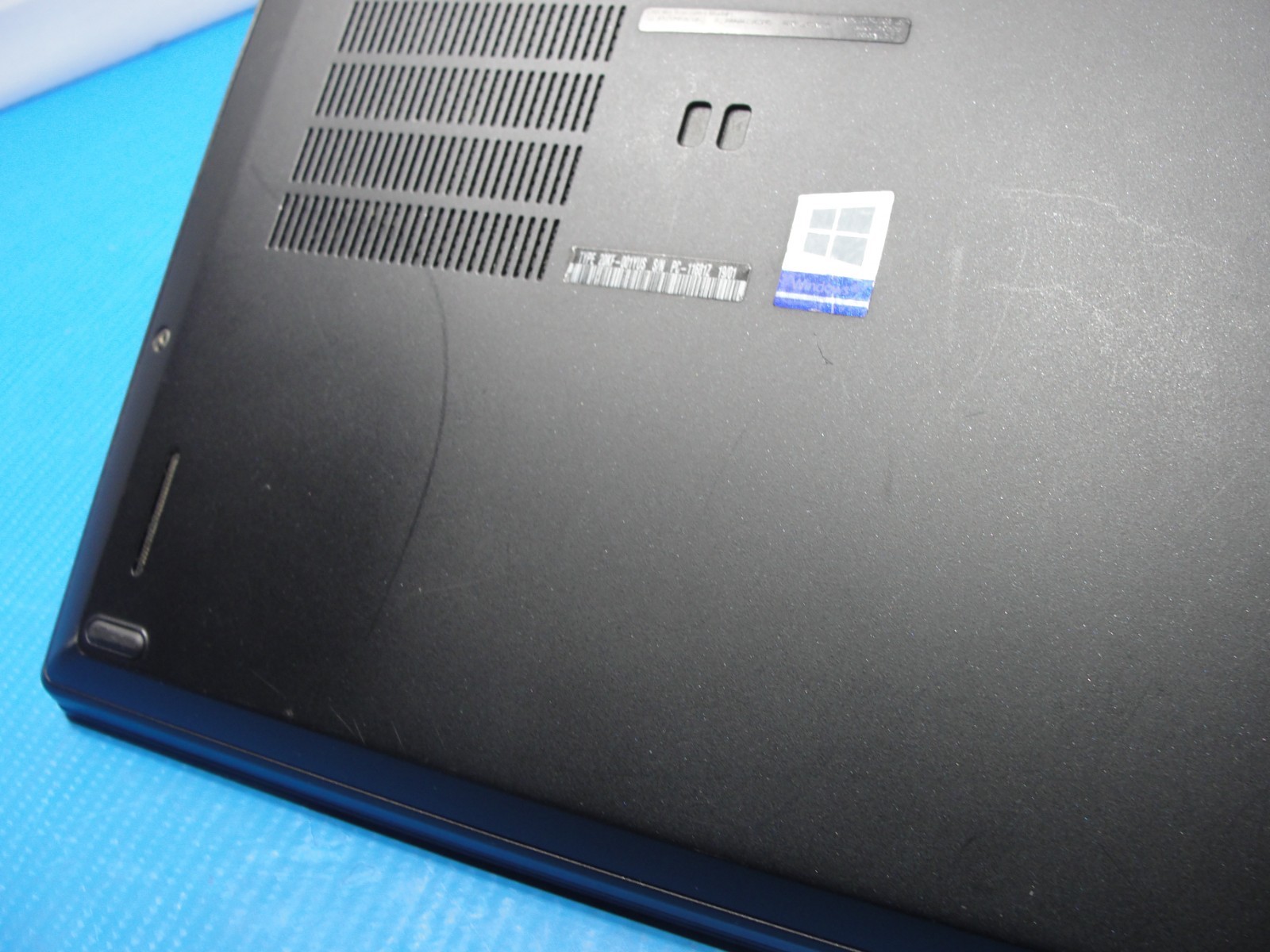 Lenovo ThinkPad X280 Intel i5-8250U 1.6GHz 8GB RAM 256GB SSD Win 11Pro+Charger