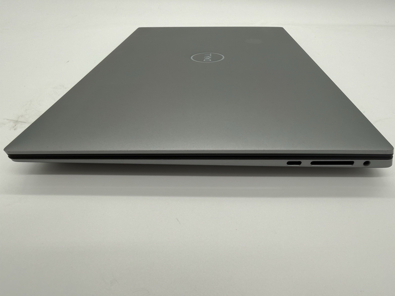 Dell Precision 5560 15.6″ Laptop Intel i7-11800H 16GB RAM 512GB SSD NVIDIA T1200
