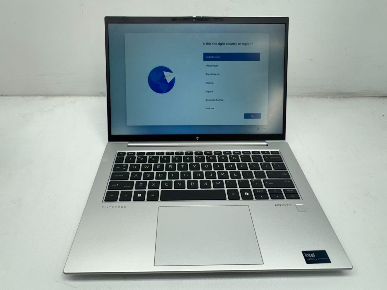 HP EliteBook 840 G11 14″ Ultra 7 165U@1.7GHz 16G RAM 256GB Win11 *READ*